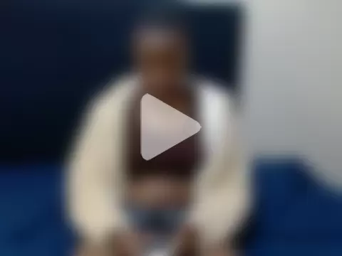 KinkyPetite18 photo 6
