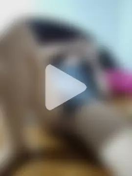 Lena079 photo 1