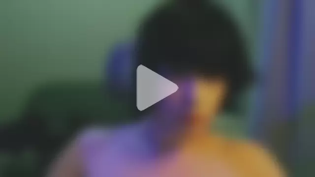 LeonBoykisser photo 3