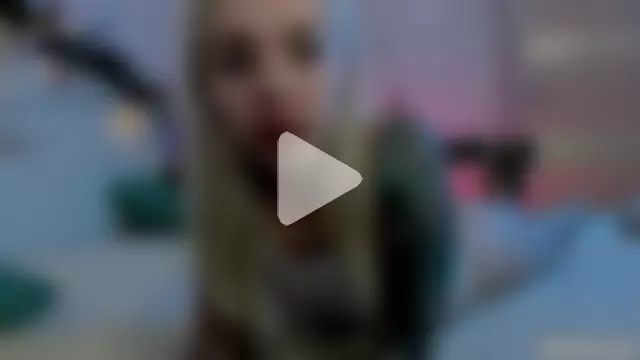 LillyMoure_ photo 22