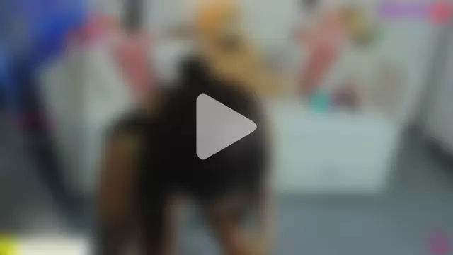 LindsayDeee photo 17