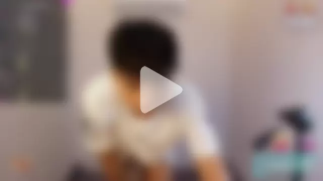 Little_Twink19x photo 1