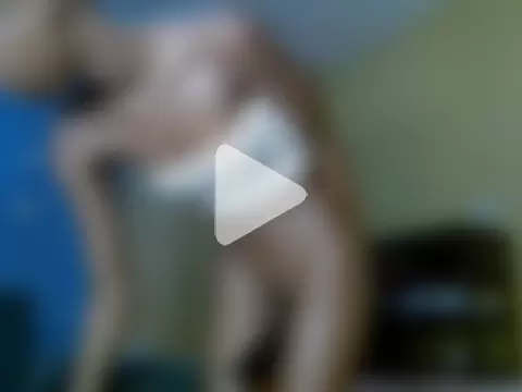 Little_miss_charming photo 13