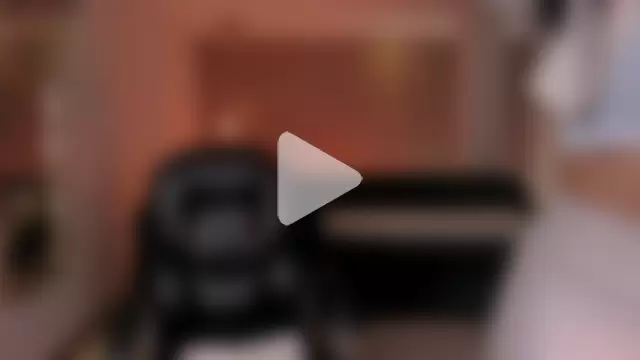 LizzHamilton__ photo 12