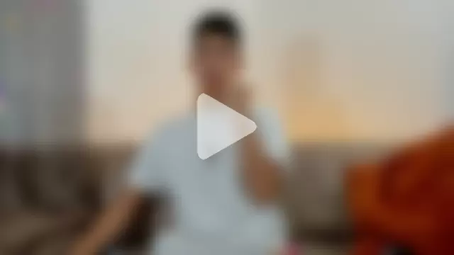 LoganTwink18 photo 1