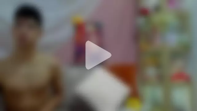 LoganTwink18 photo 21