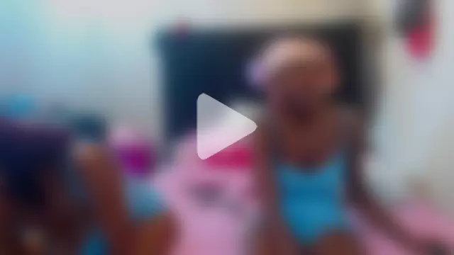 LonelyQueenxx25 photo 6