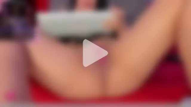 LoverLauren2 photo 11