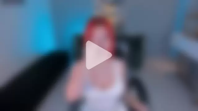 MadelineFox photo 20