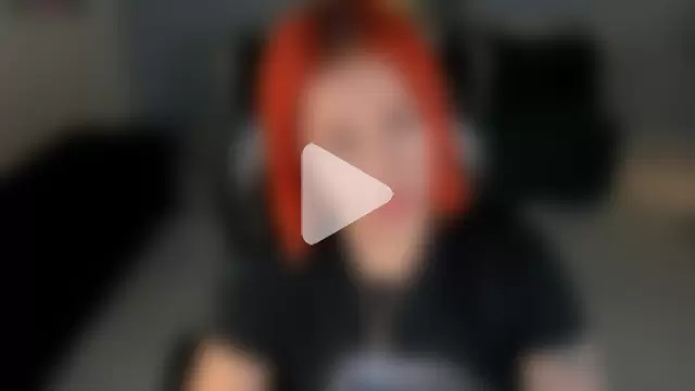 MadelineFox photo 17