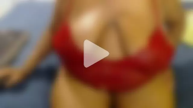 MatureBoobsDiva photo 21