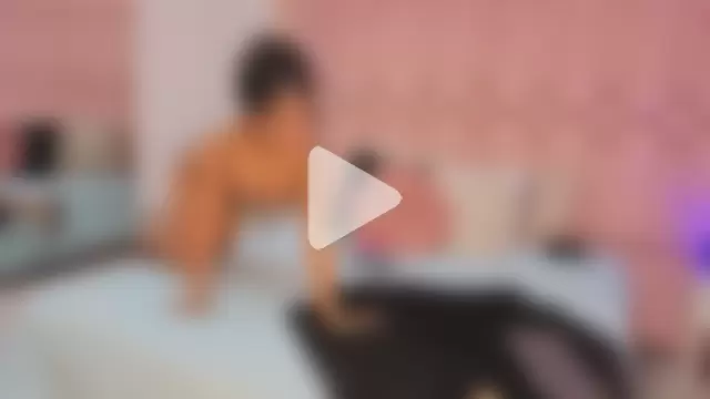 Meganisperfect69 photo 2