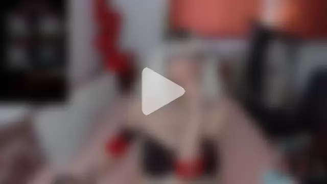 MilfDolores photo 10
