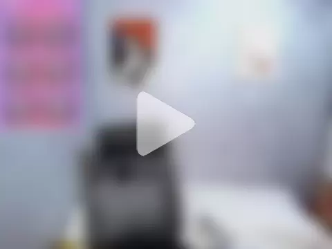 MoaningKylie photo 10