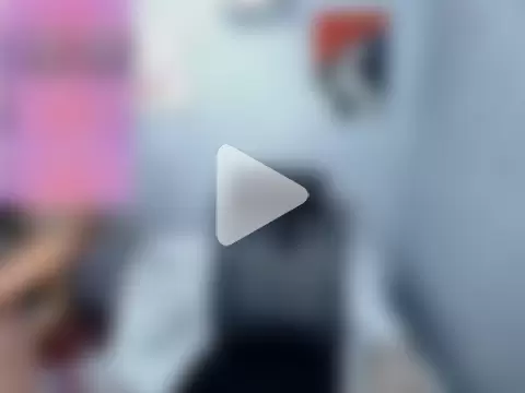 MoaningKylie photo 3