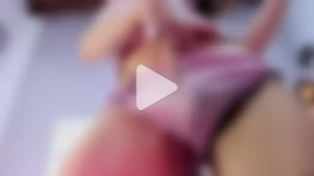 NICOLSKINNY1 photo 9