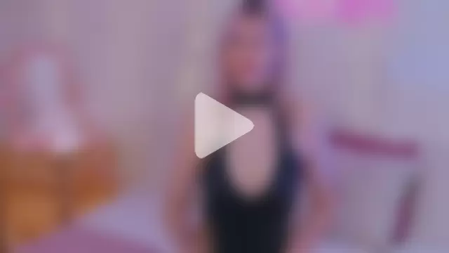 NellieLoyns photo 21