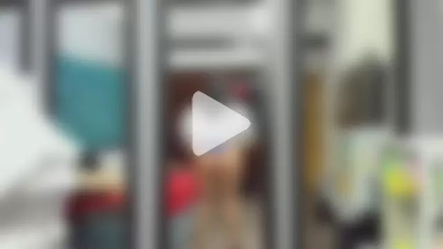 PENELOPELEWISs photo 13