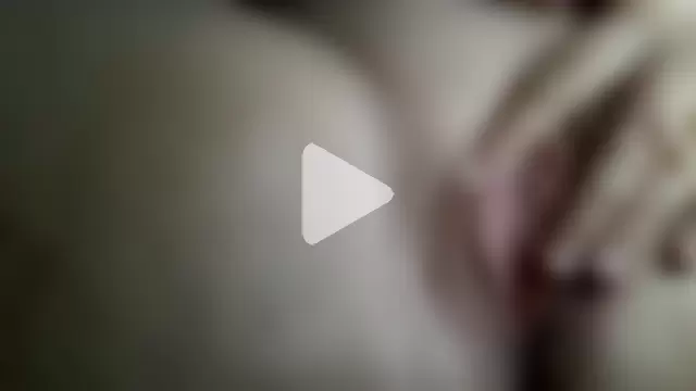 PeggyLips69 photo 3