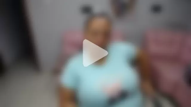 Penelope_Nipples_ photo 3