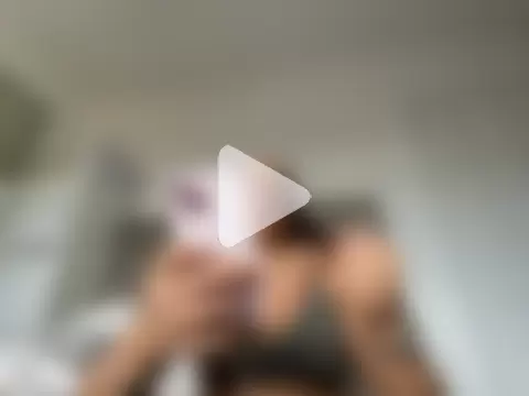 Playfulvixen25 photo 2