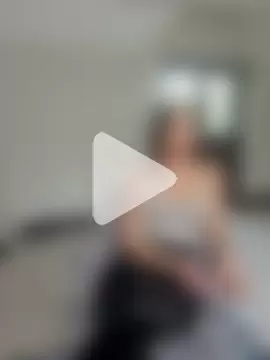 QueenTricks1 photo 17