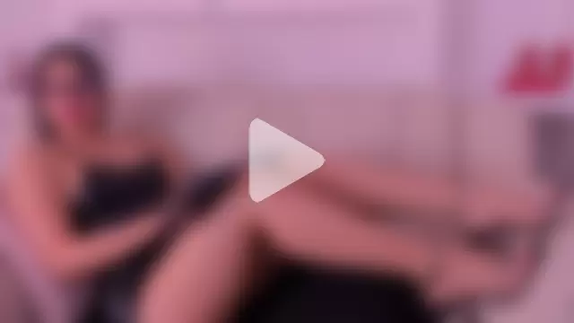 Radiant_Naomi photo 14