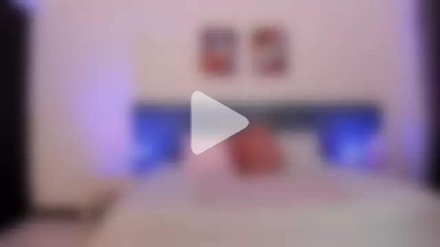 Regina_blum photo 17