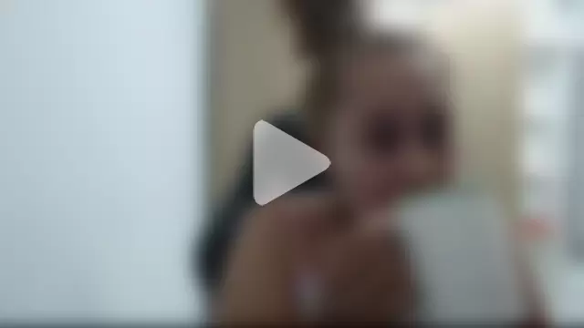 RoxanaLove9 photo 17
