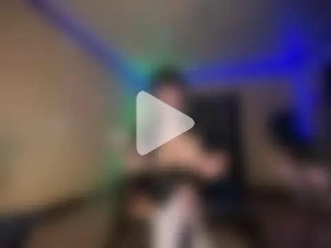 SEDUCTRESSxBIGCOCK photo 3