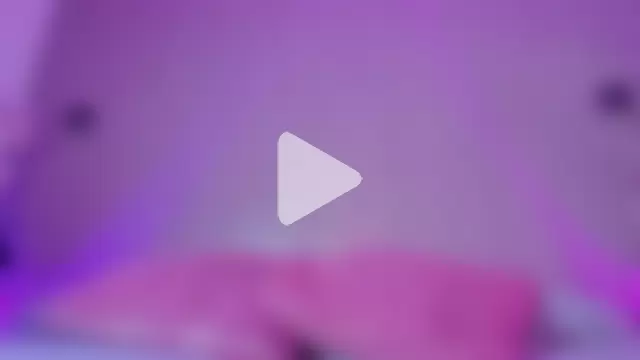 SOPHICOLLINS photo 25