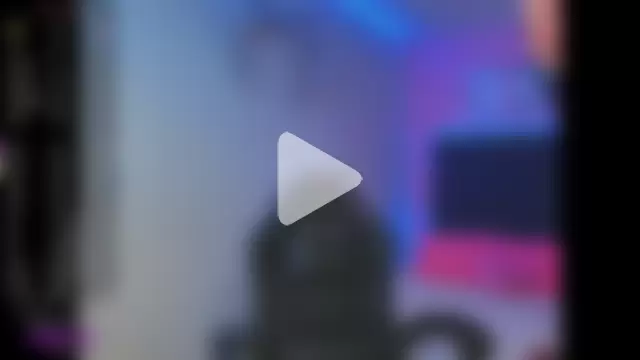 SallyWhitee photo 19