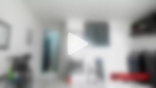 Scarletleon77 photo 3