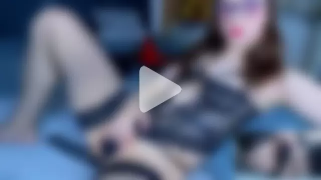 Simona_Lewis photo 22