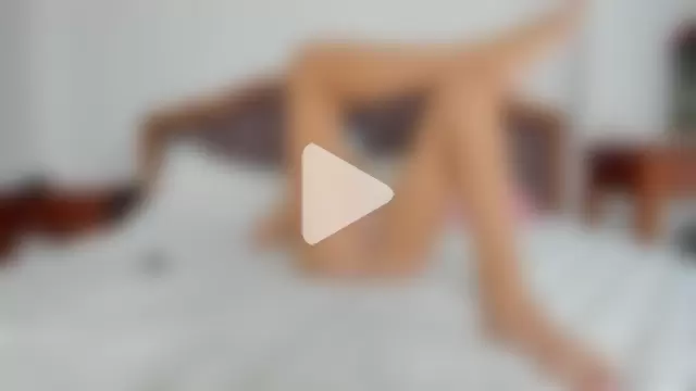 SofiClimbing photo 17