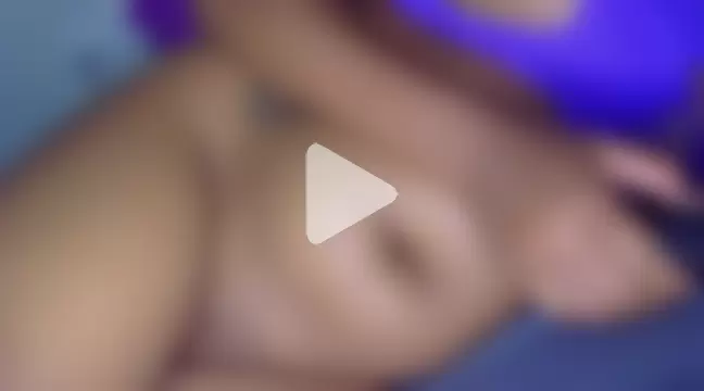 SquirtQueen222 photo 14