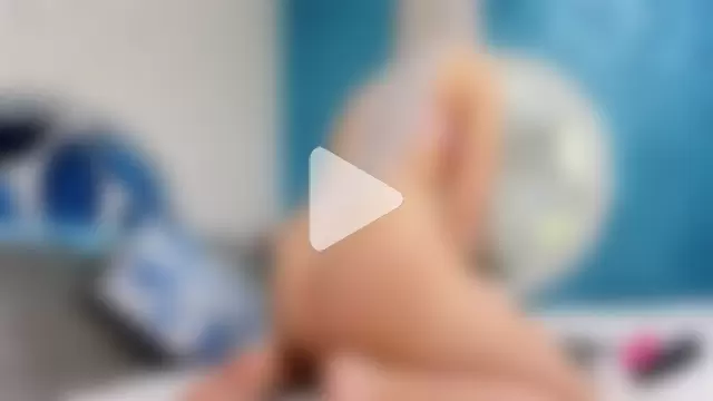 SuzzySweet18 photo 1