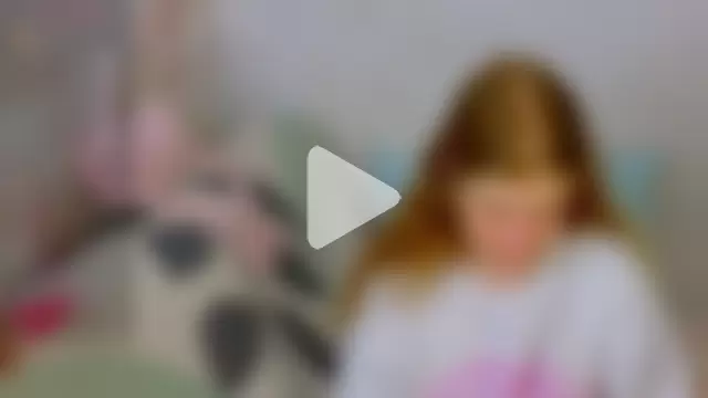 TrissMerigold9 photo 4