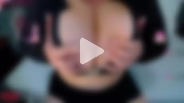 Valeri_wow_Boobs photo 5