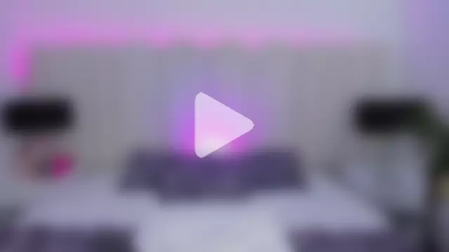 VanessaParis__ photo 2