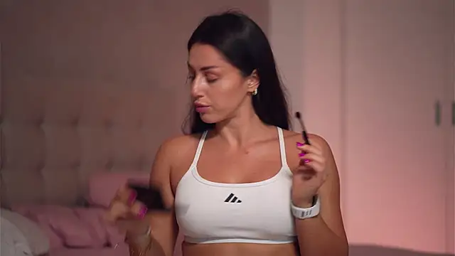 VelvettAngel photo 1