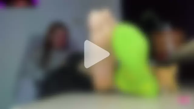 VioletParkker photo 18