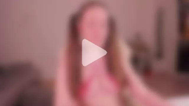 WalkingGirl photo 10