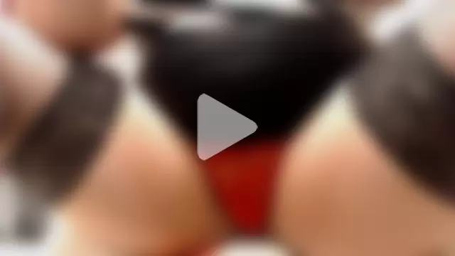 Wetandnaughtyxx photo 5