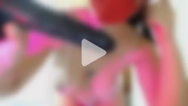 White-Petite photo 17