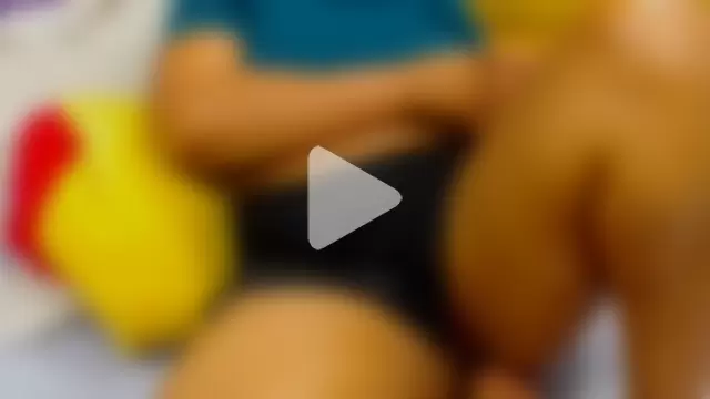 YELLOWBUSTYMELLONS photo 25