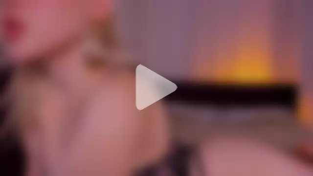 _Kira_Moon_ photo 15