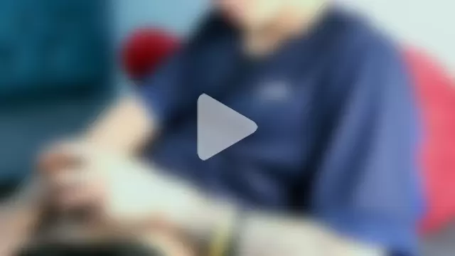 _Thomas_hot_ photo 8