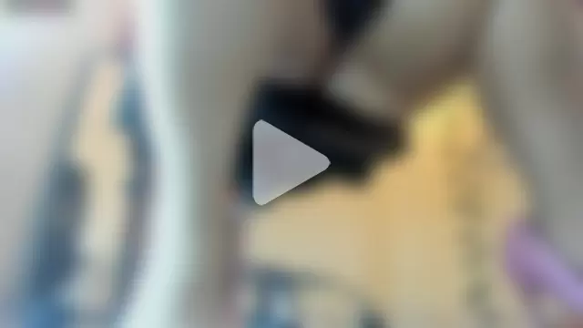 aitana-purple photo 9