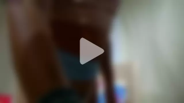 alliison_foxx photo 18